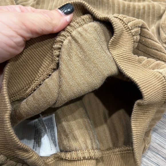 H&M Ribbed Velour Set - Picture 8 of 8